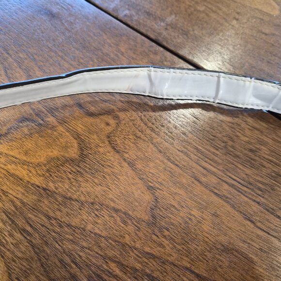 Coach Poppy Flora Hippie Shoulder Bag with White Patent Trim - Picture 6 of 13